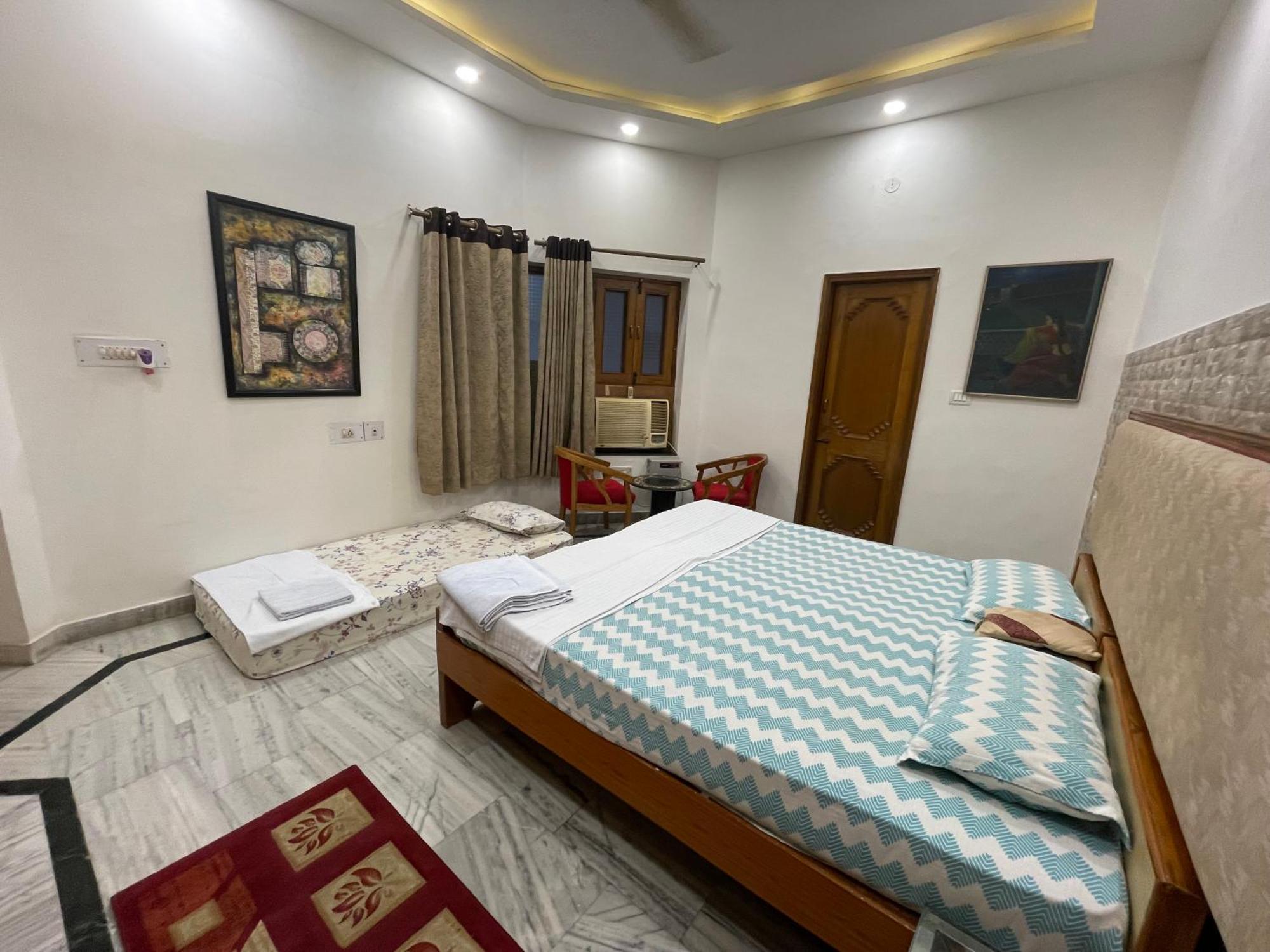 N Homestay Agra Tajganj Екстер'єр фото