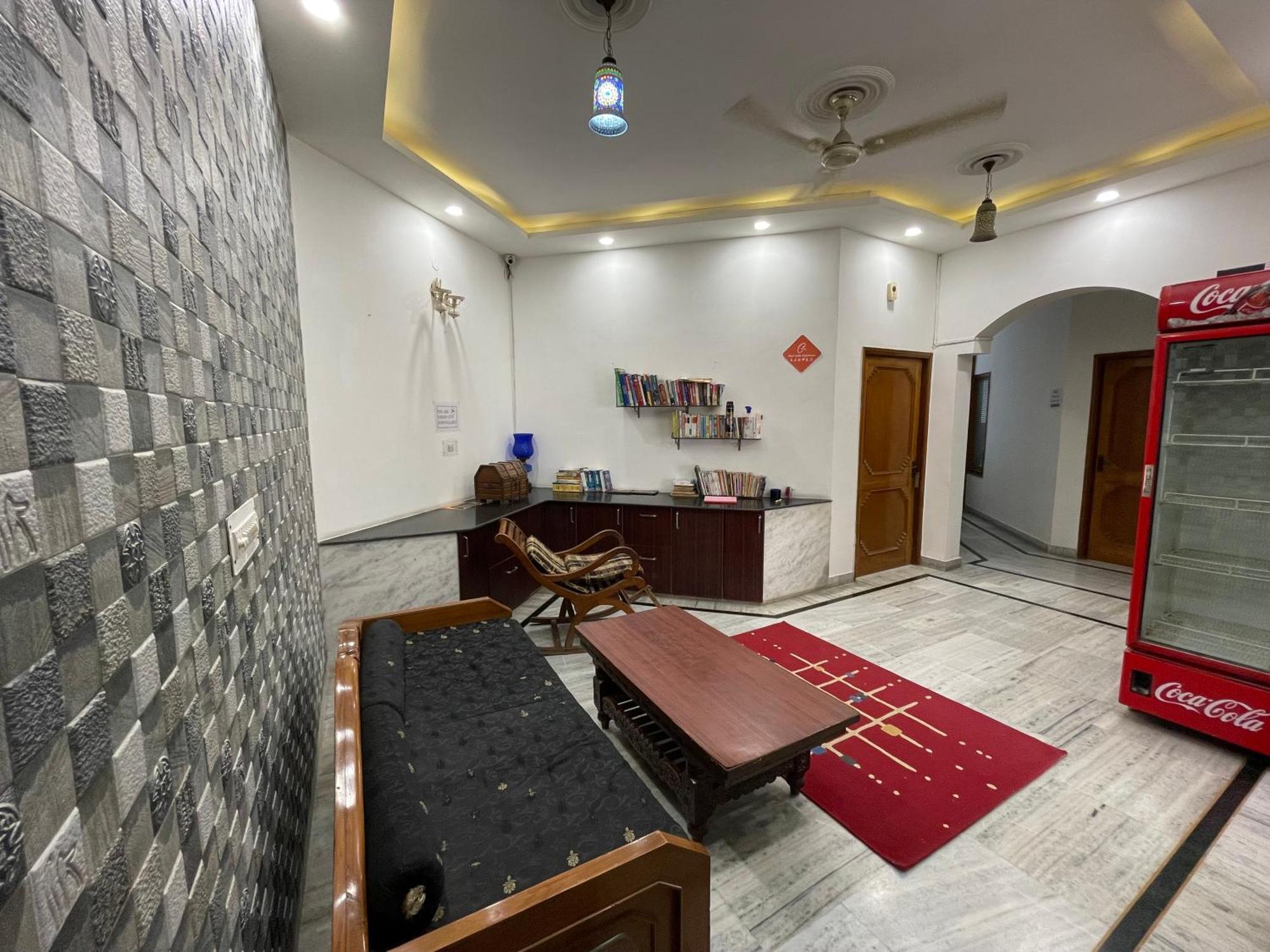 N Homestay Agra Tajganj Екстер'єр фото