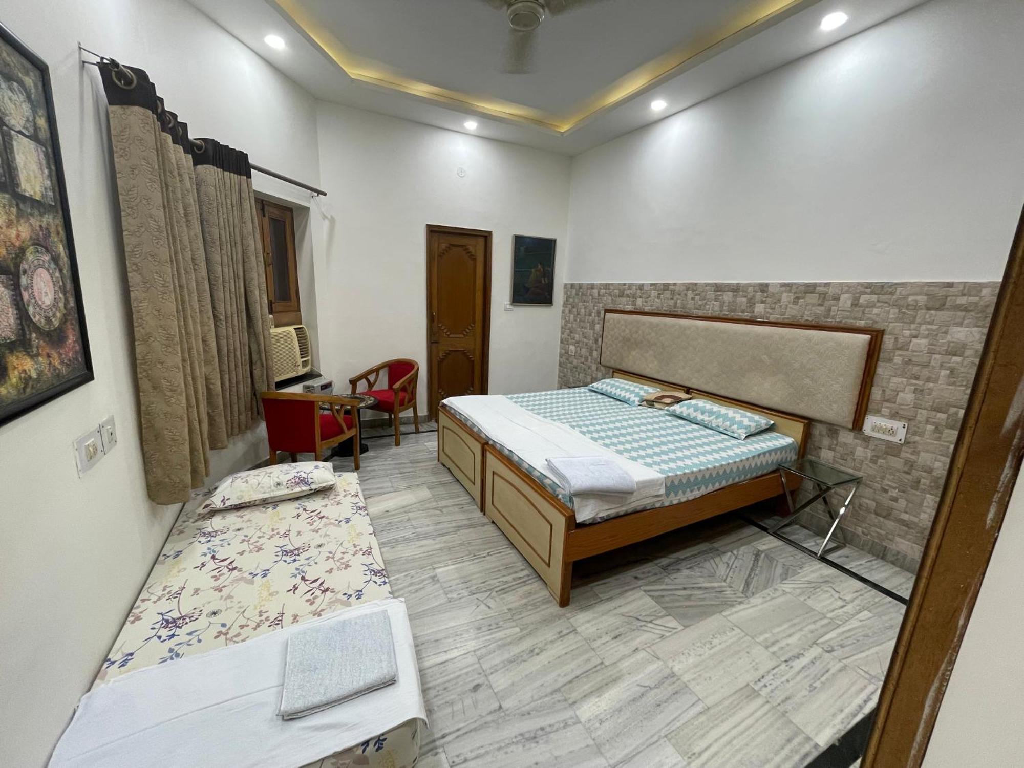 N Homestay Agra Tajganj Екстер'єр фото