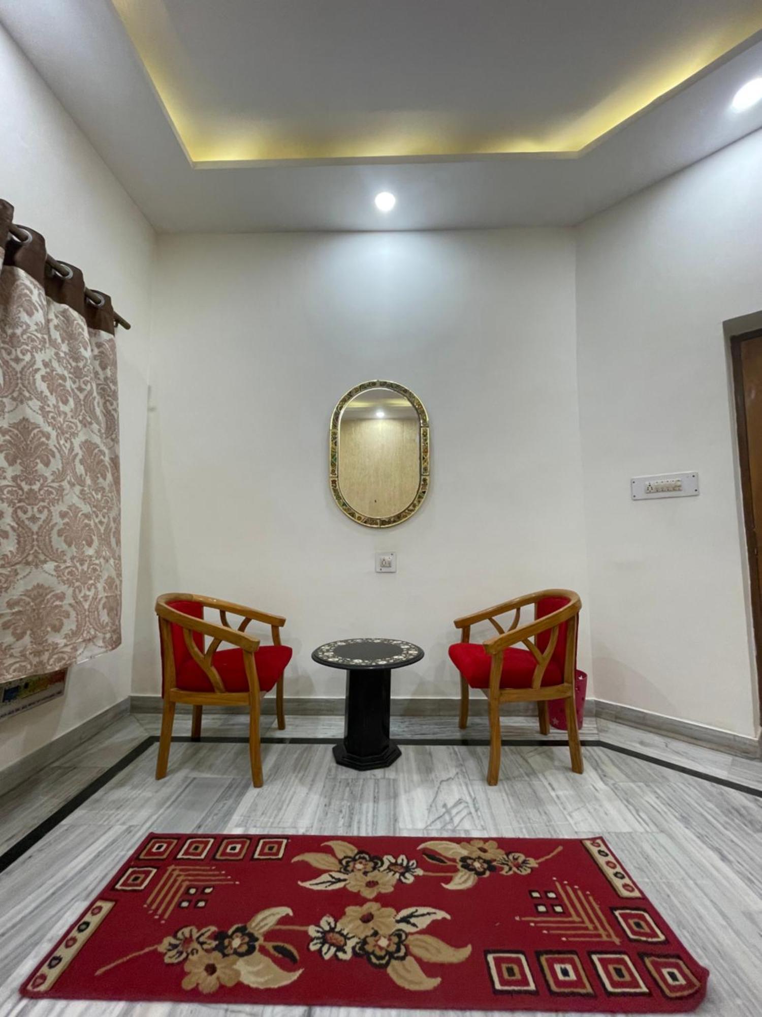 N Homestay Agra Tajganj Екстер'єр фото